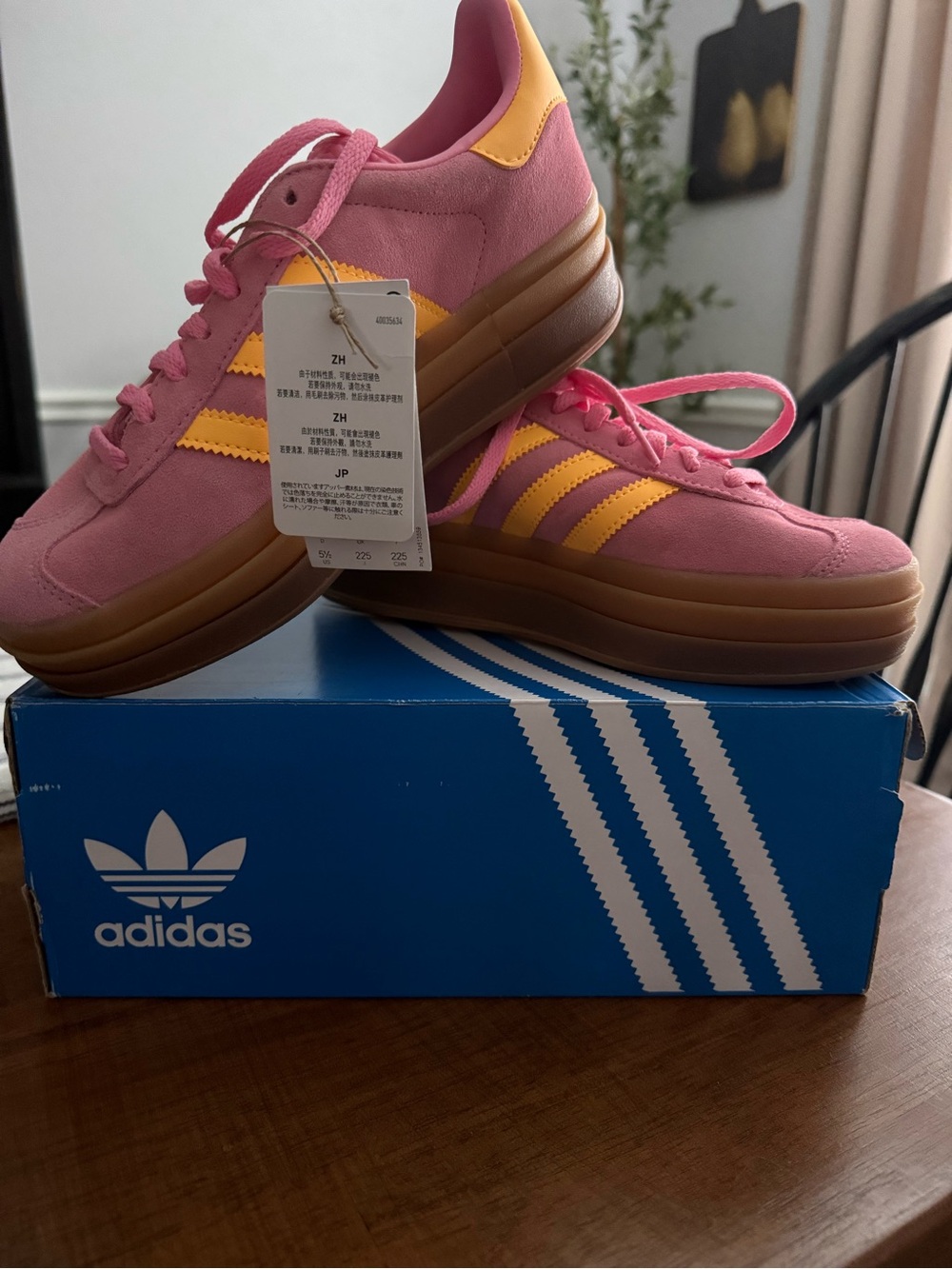 Women’s Adidas Gazelle’s